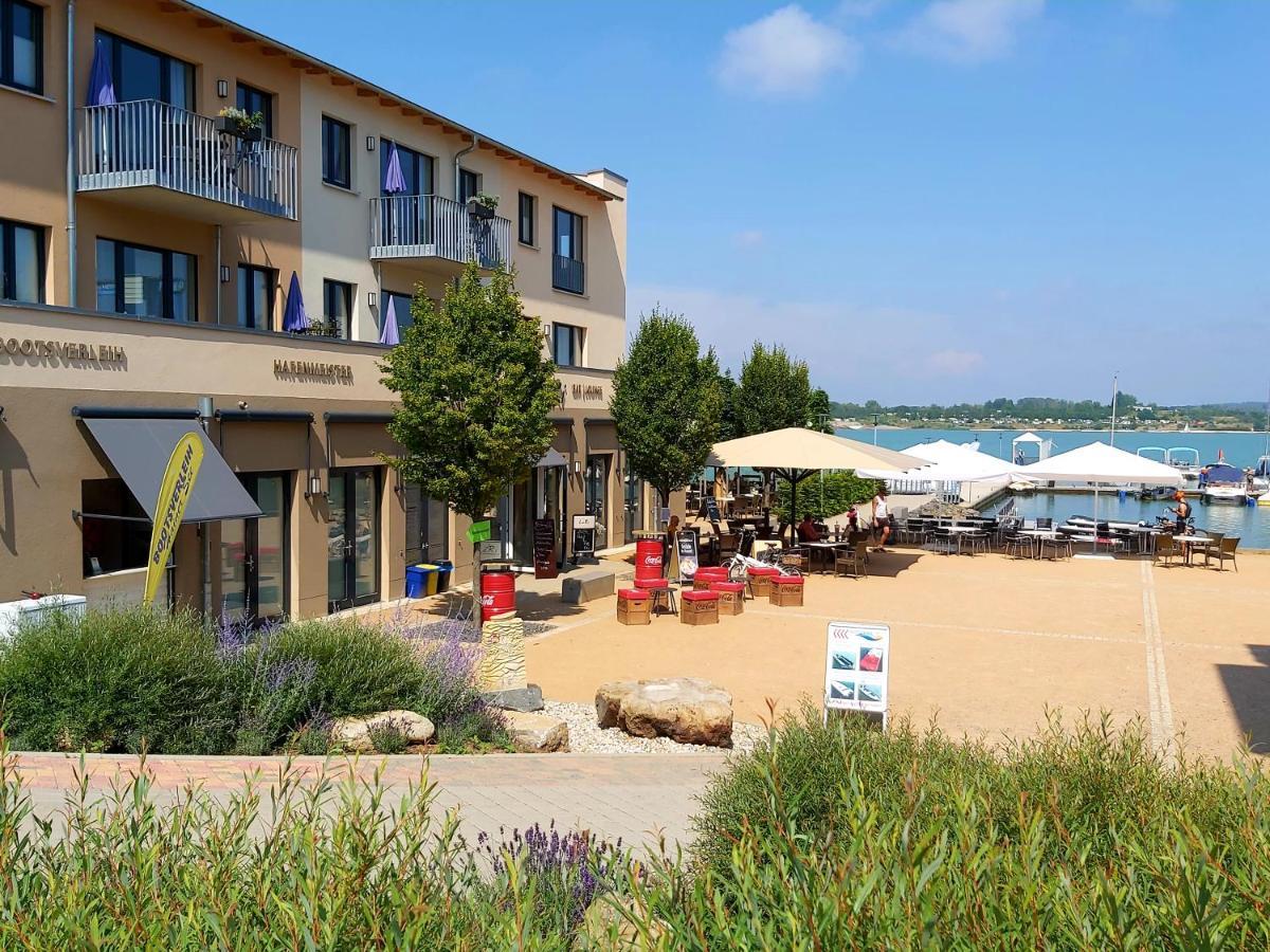 Hafen 15 - Ihre Ferienwohnung am Hainer See bei Leipzig Neukieritzsch Exterior foto